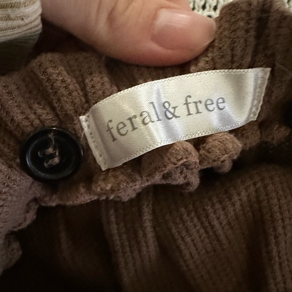 Feral and free bubble romper - Picture 2 of 2